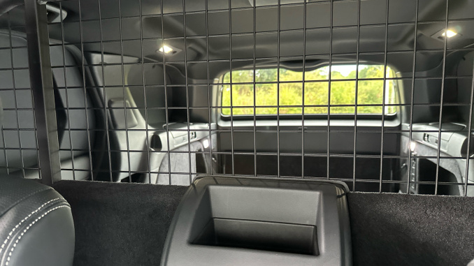 Land Rover Discovery Diesel 3.0 D350 Dynamic HSE Commercial Auto - Image 42